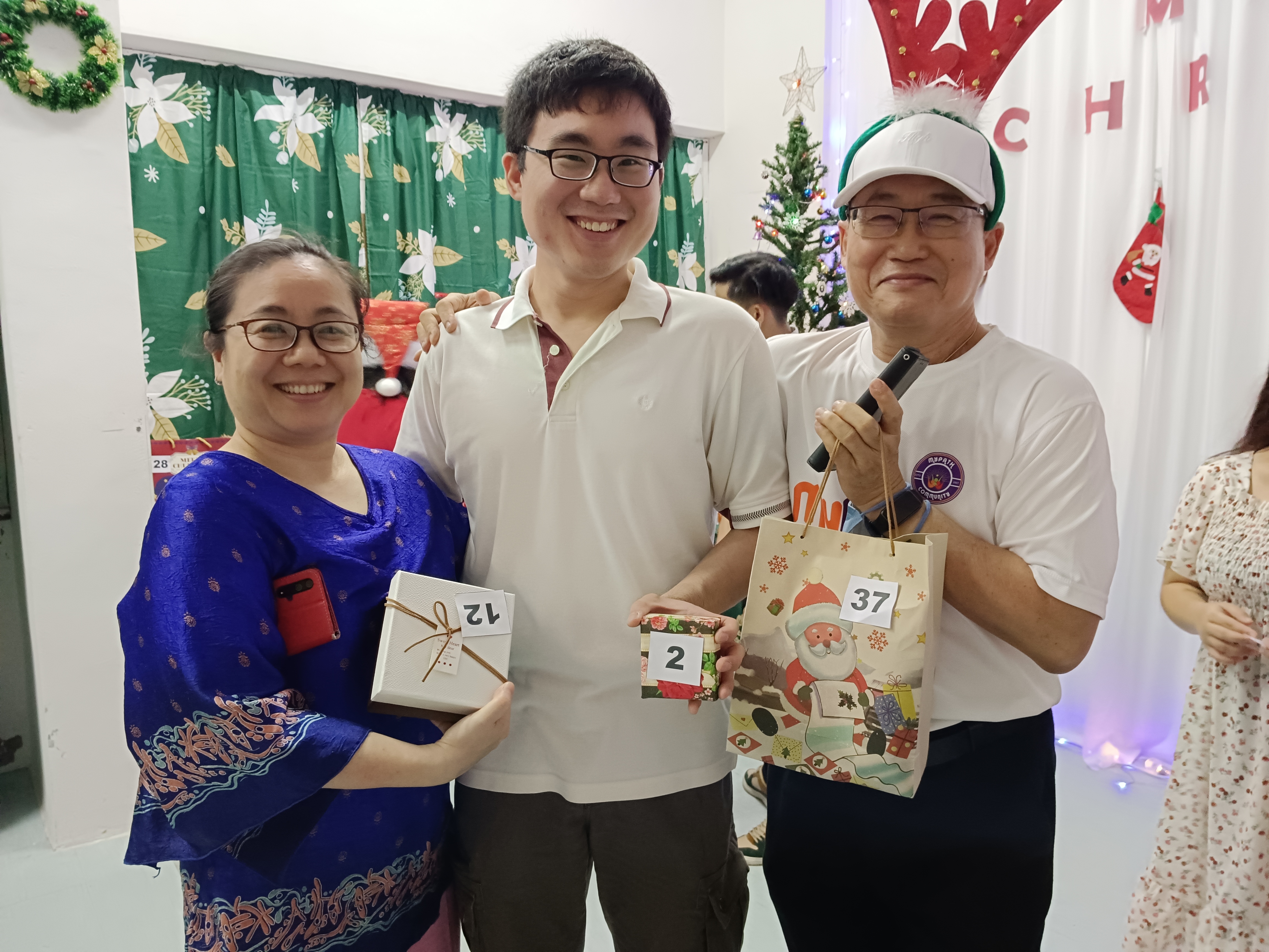Pesta Natal Keluarga MyPath 15