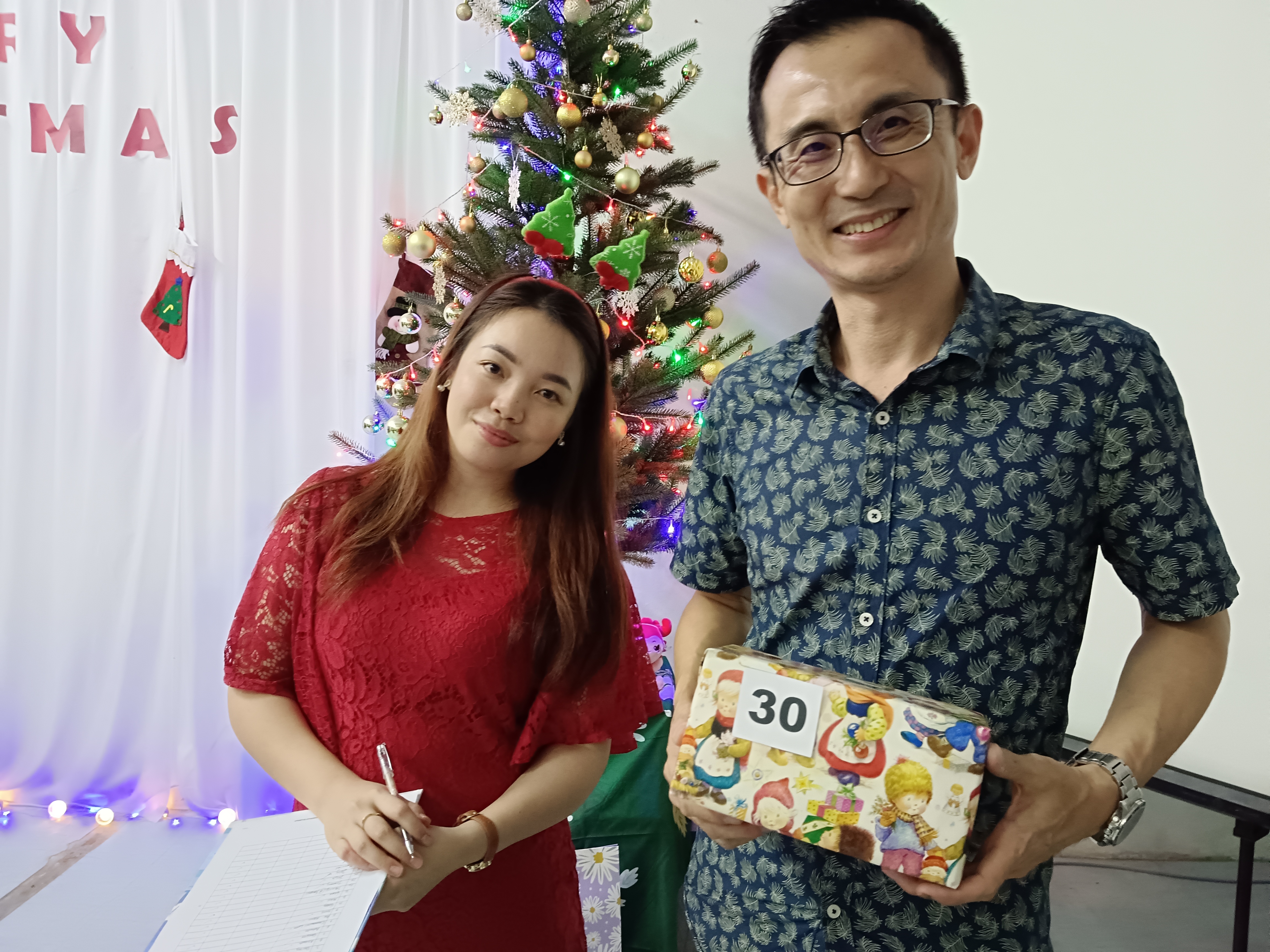 Pesta Natal Keluarga MyPath 19