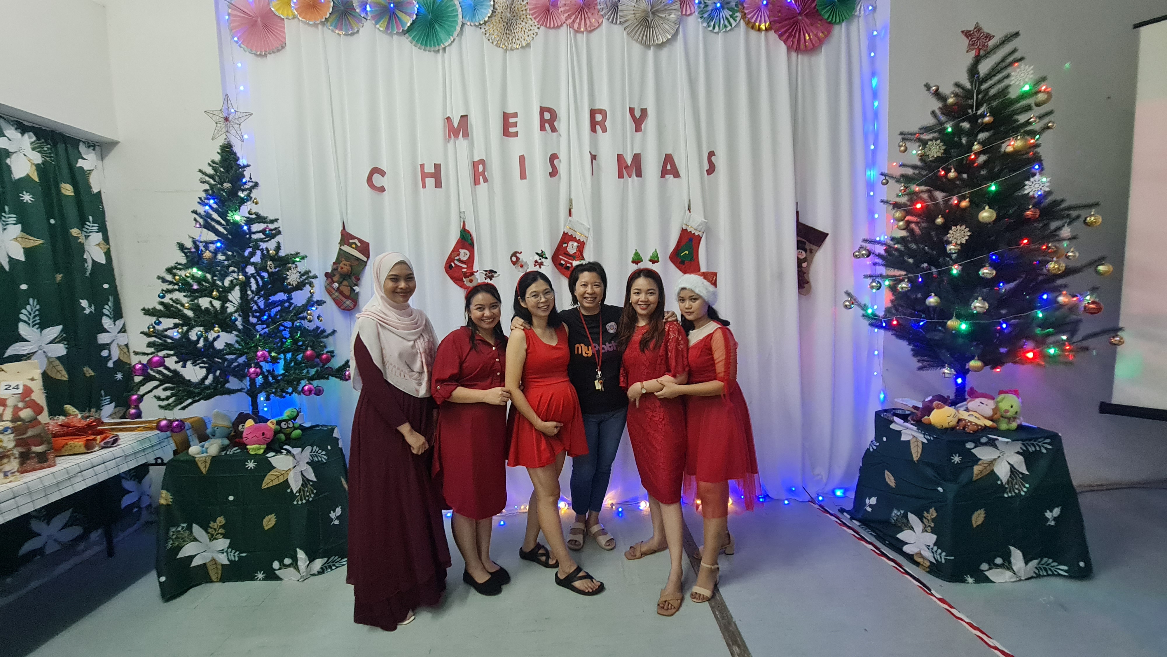 Pesta Natal Keluarga MyPath 29